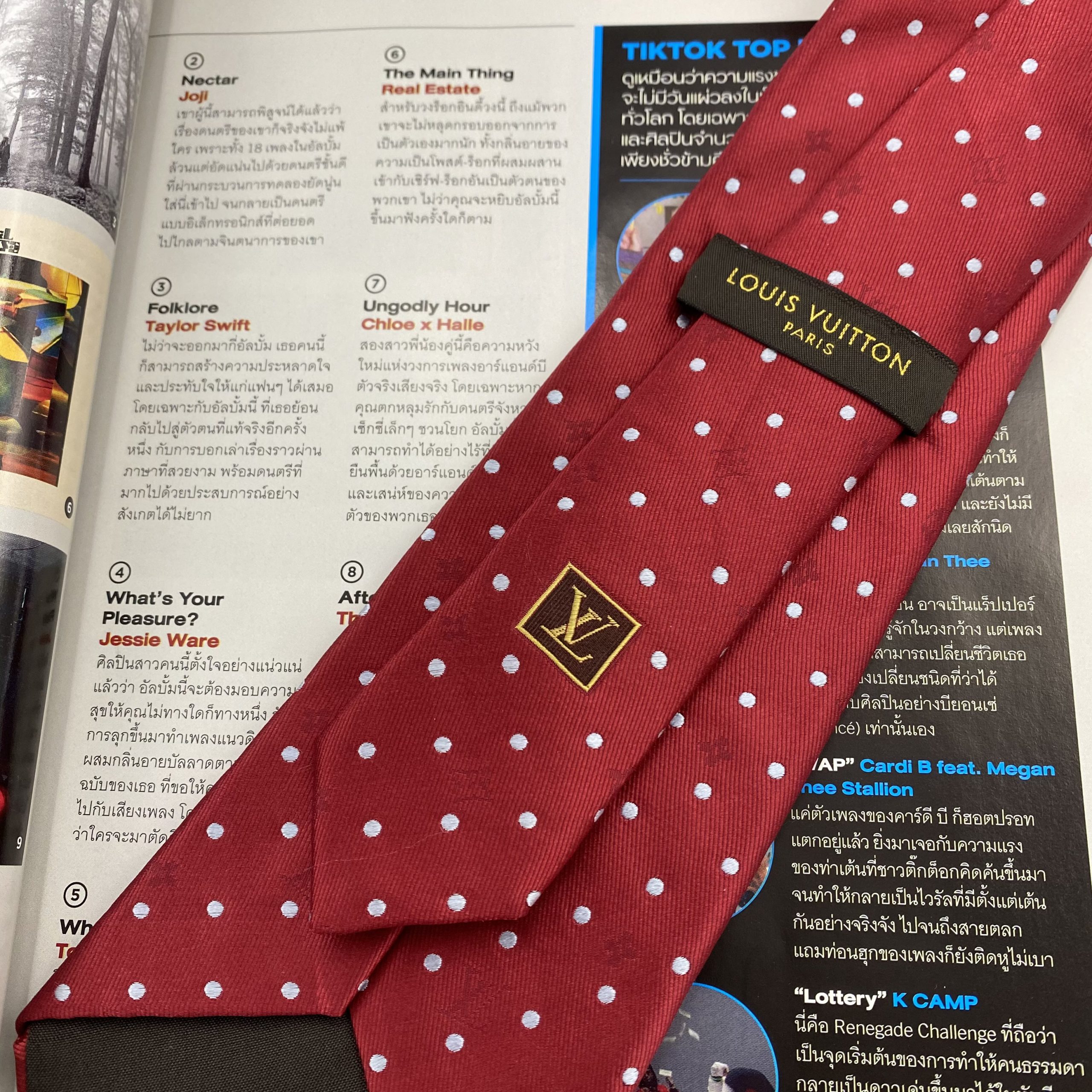 louis vuitton red tie